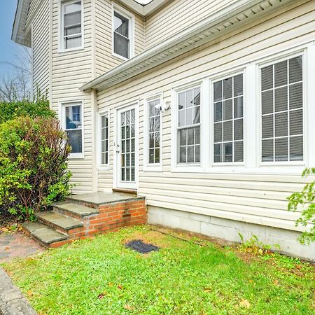 Charming Long Island Home With Fenced Yard! Freeport Kültér fotó