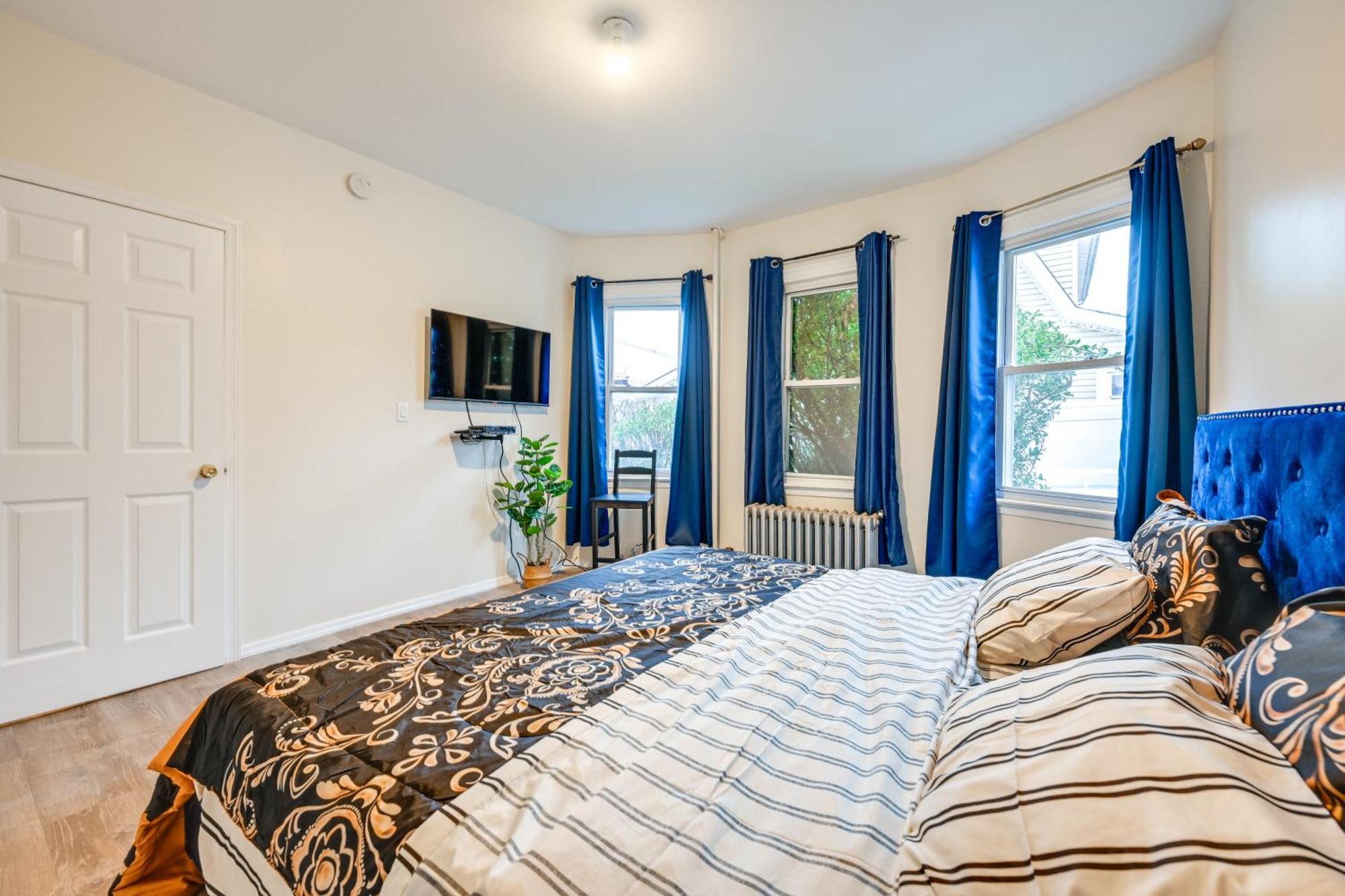 Charming Long Island Home With Fenced Yard! Freeport Kültér fotó