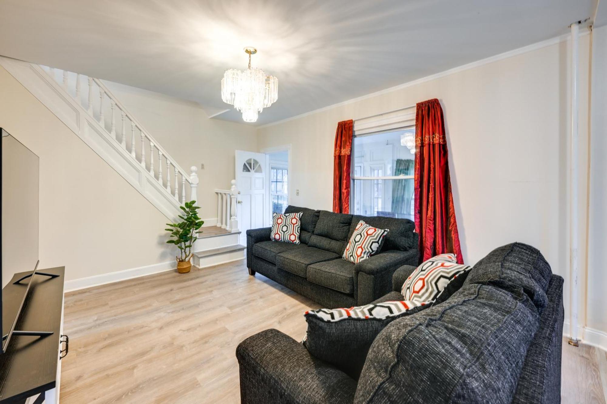 Charming Long Island Home With Fenced Yard! Freeport Kültér fotó