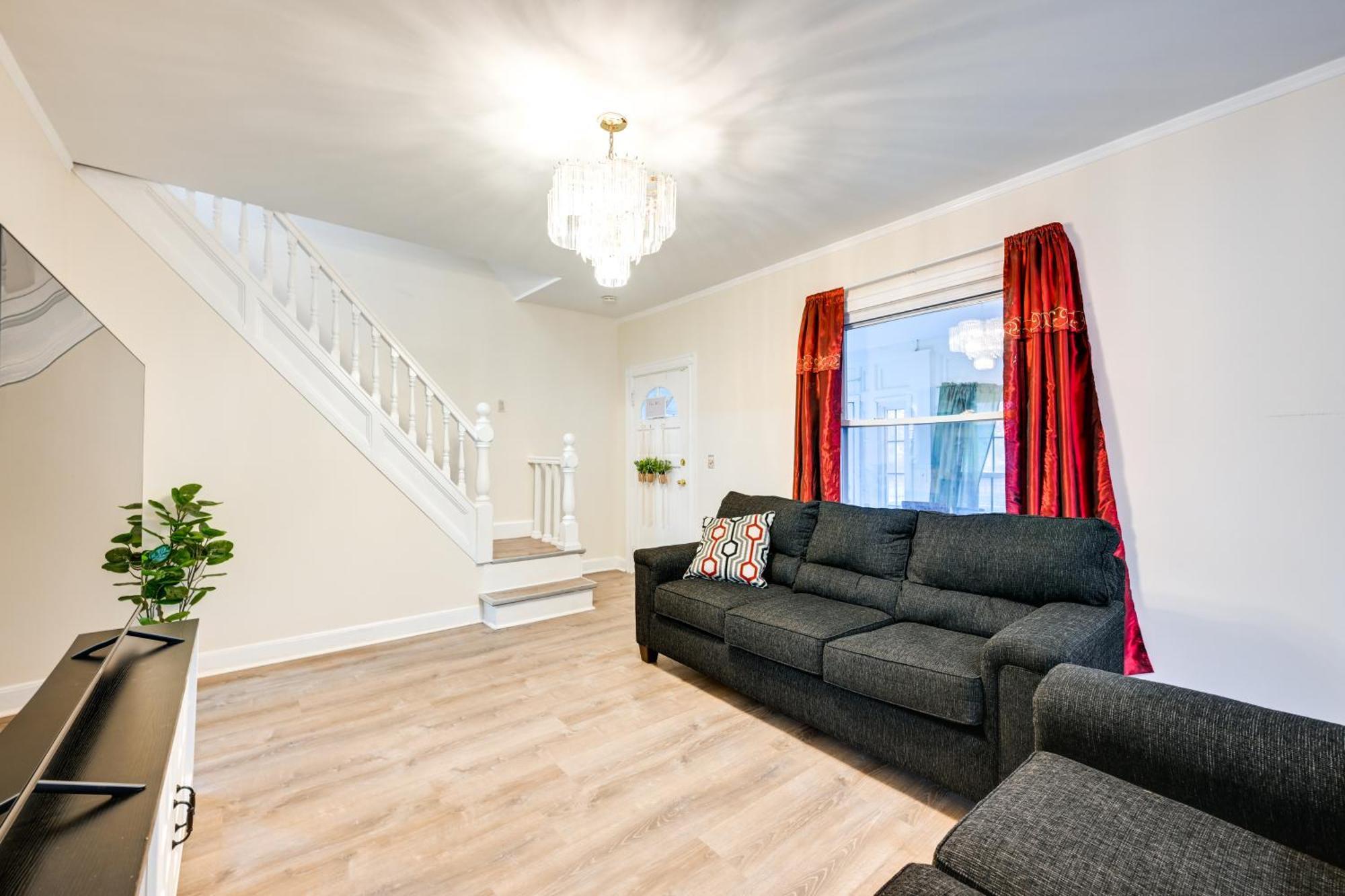 Charming Long Island Home With Fenced Yard! Freeport Kültér fotó